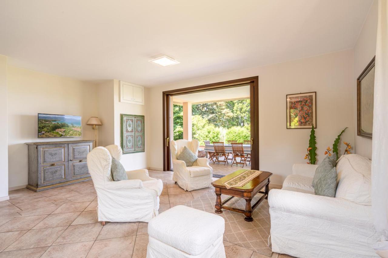 Villa Giulia Manerba del Garda Ngoại thất bức ảnh